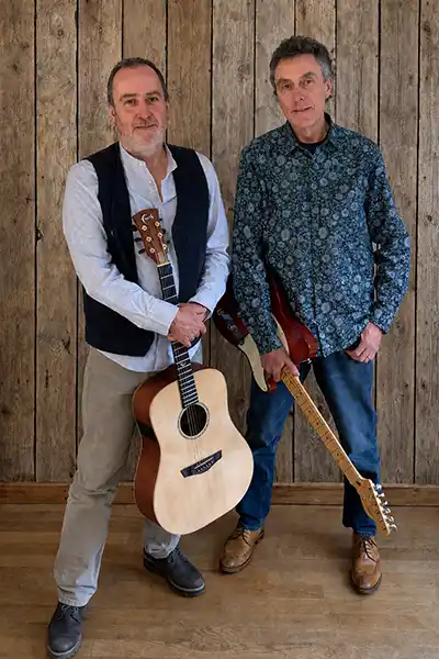 Barrelouse Boyos with guitars